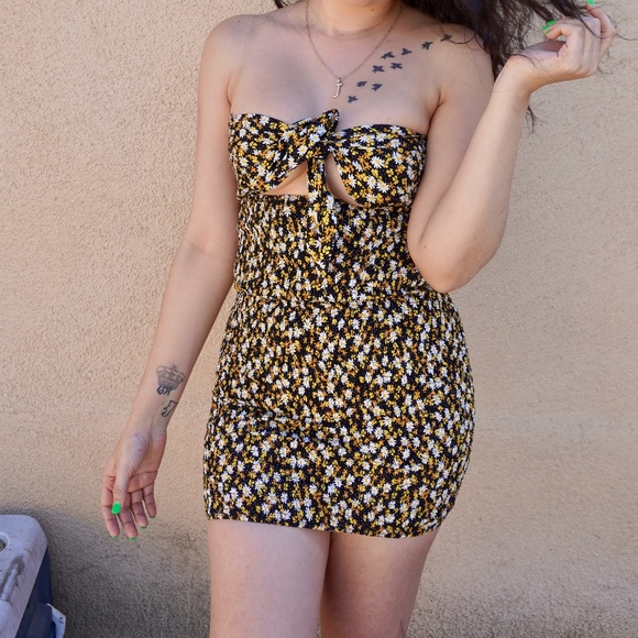 Dresses & Skirts - Luna Floral Dress